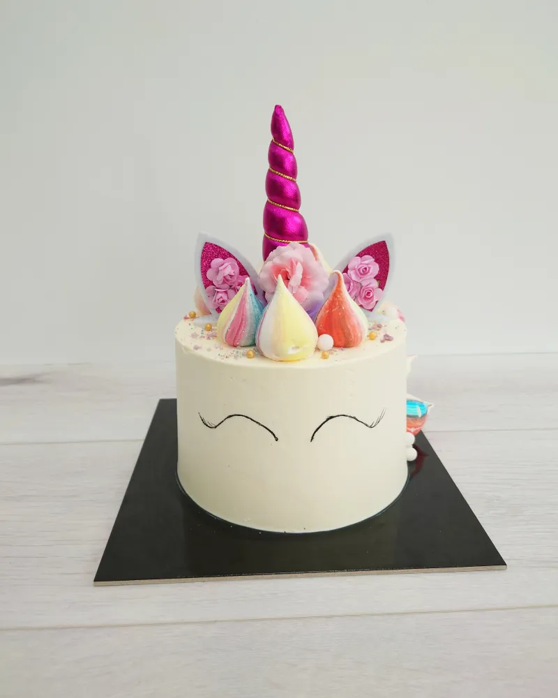 Vaikiški tortai "Vienaragis"