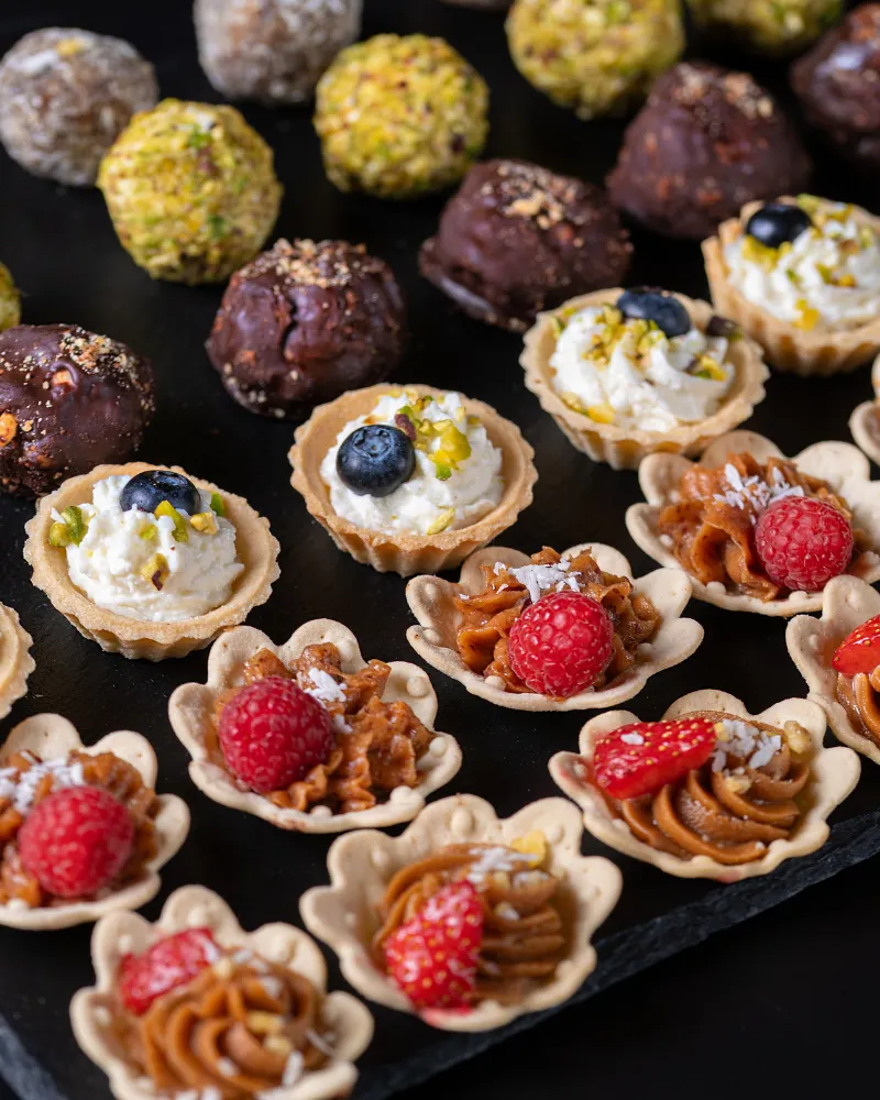 Desertinių kąsnelių padėklas, 36 vnt.