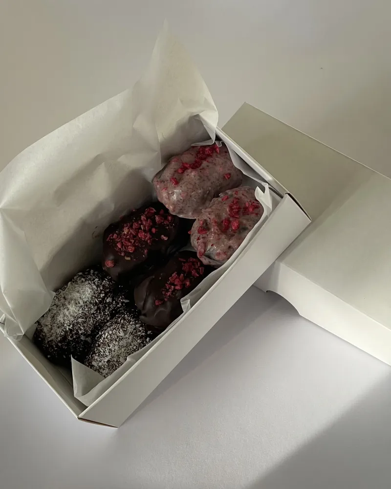 Saldžios įdarytos datulės (3 skoniai x3)