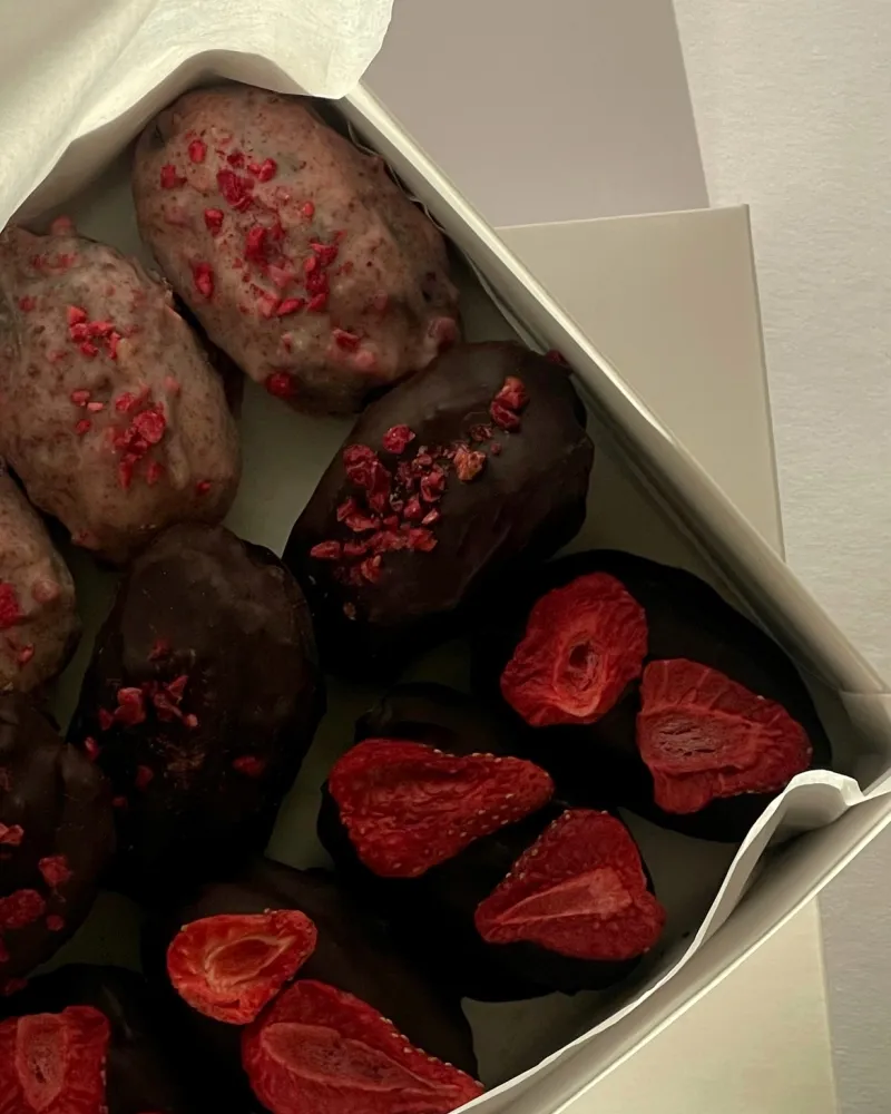 Įdarytos datulės (3 skoniai x4)