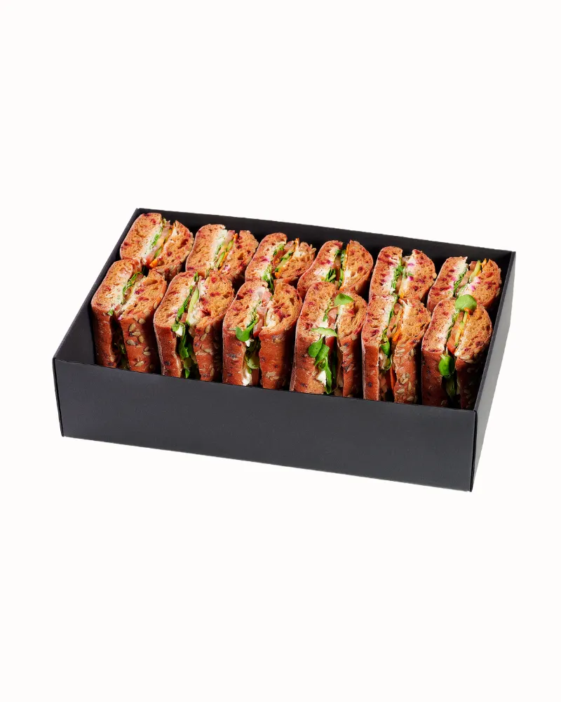 Sotesni dideli sumuštiniai su kumpiu, sūriu, daržovėmis, 18 vnt.