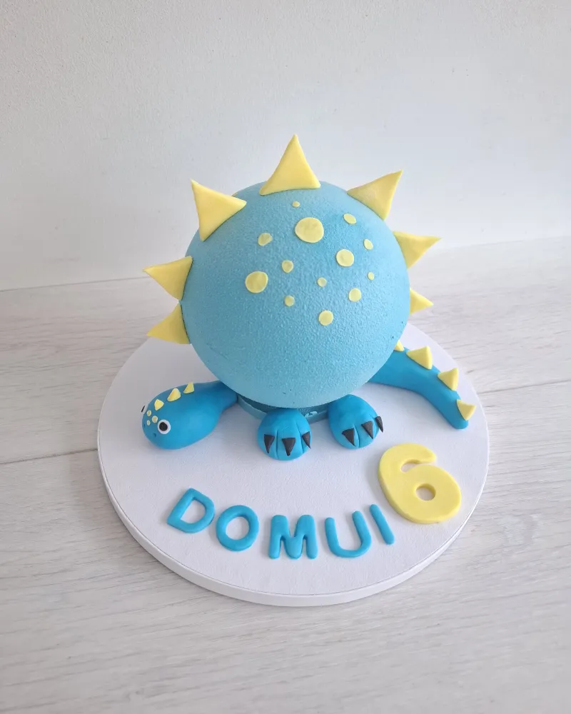 Smūgio tortas "Dinozauras"