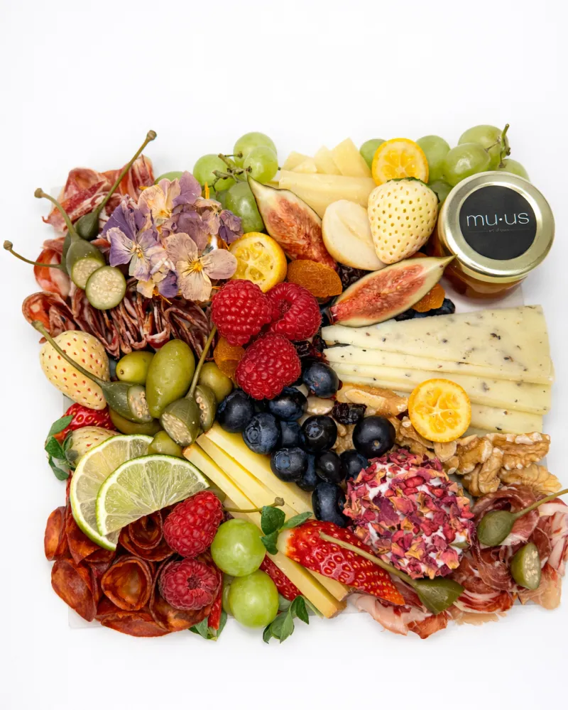 MUUS Mini sūrių ir mėsyčių rinkinys, 2-4 asm.