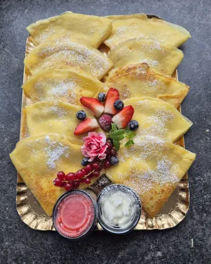 Lietiniai blynai su varškės įdaru, 15 vnt.