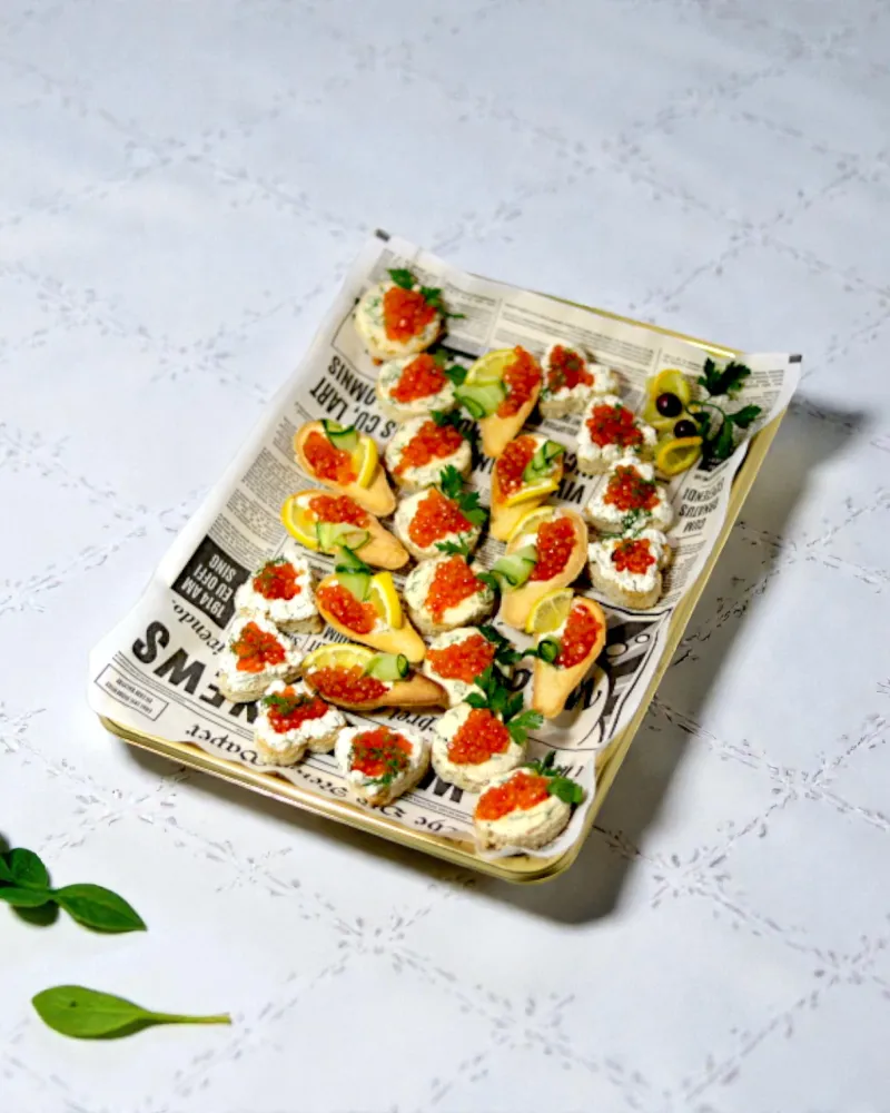 Vieno kąsnio sumuštiniai su ikrais, 24 vnt.