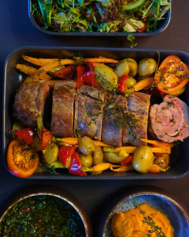 Porketa su rūkyta itališka pažande „Guanciale“ (4–6 asmenims)