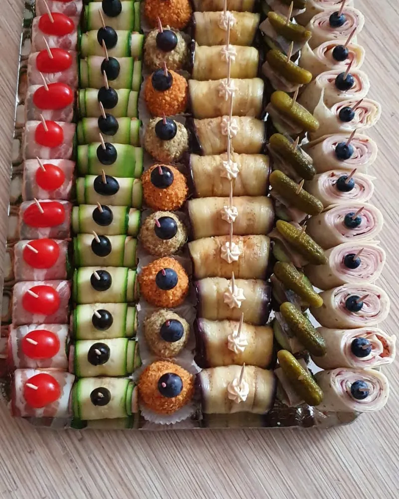 Šaltų užkandžių rinkinys, 70 vnt.