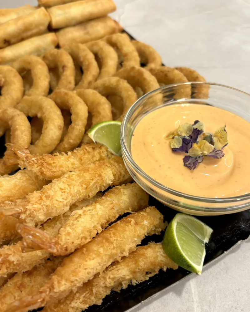 Keptų užkandžių padėklas