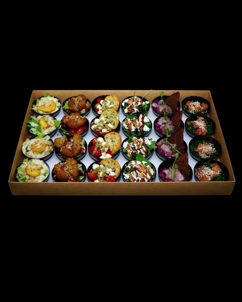 Mini salotų rinkinys, (24x60 ml)