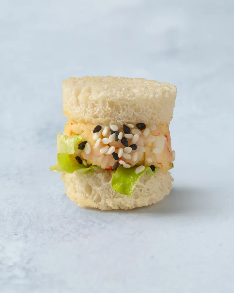 Mini sumuštinukai su surimi krabų mėsa,  30 vnt.