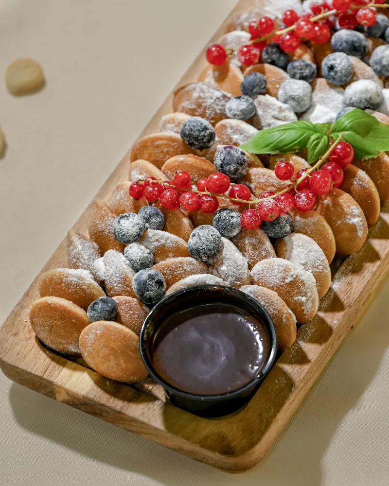 MINI BLYNELIAI su cukraus pudra, 100 vnt.