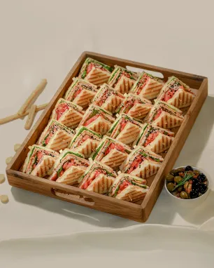 CLUB SANDWICH sumuštiniai su kumpiu ir sūriu, 20 vnt.