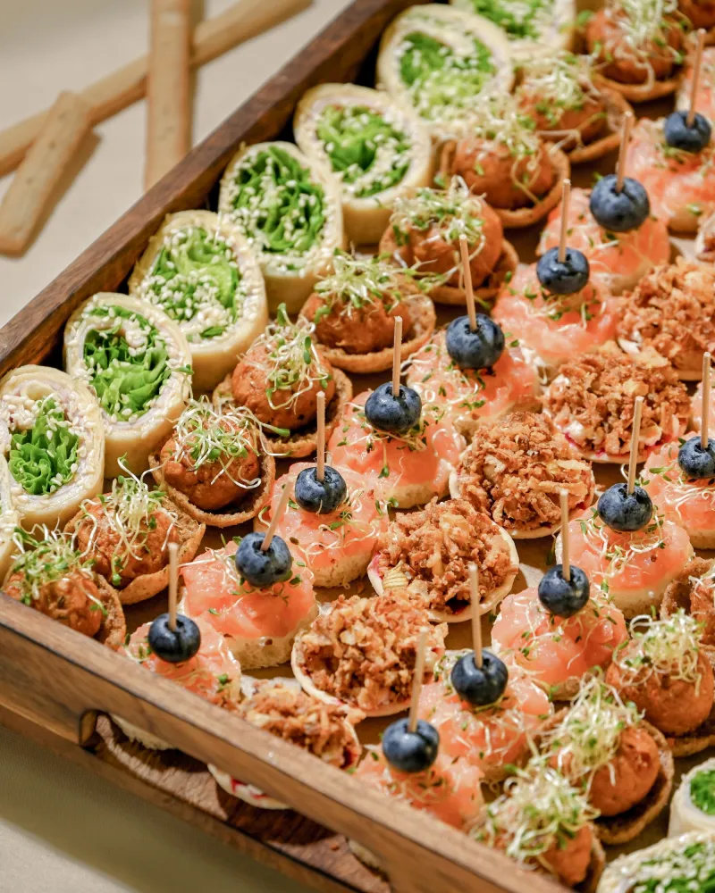 POPULIARUS vieno kąsnio užkandžių rinkinys, 69 vnt.