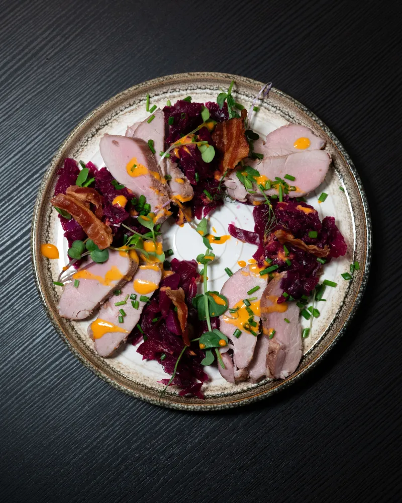 Kiaulienos išpjova su karamelizuotais kopūstais, 300 g