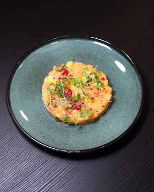 Lengvai sūdytos lašišos kapotinis, 250 g