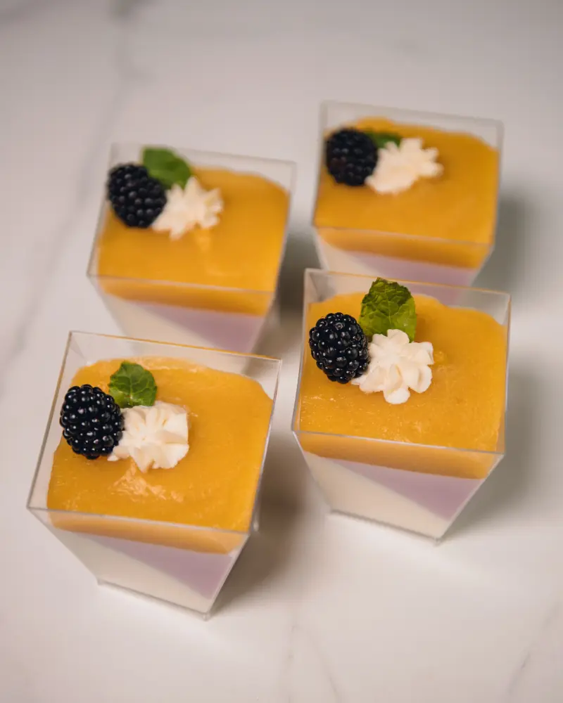Mango panakota indelyje, ~220 g