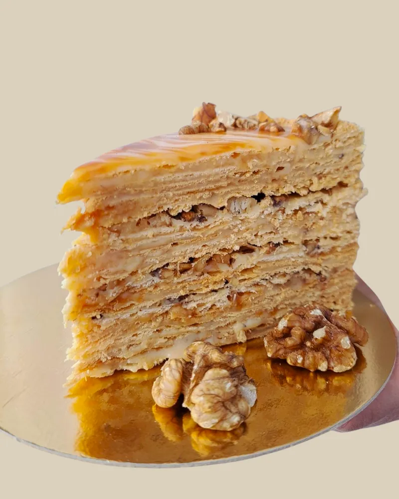 "Napoleonas" su graikiniais riešutais