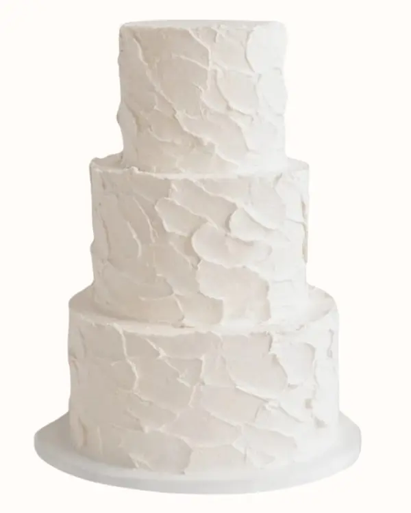 Grietinėle dengtas tortas su ryškesniu aptepimu (nuo 4 kg)