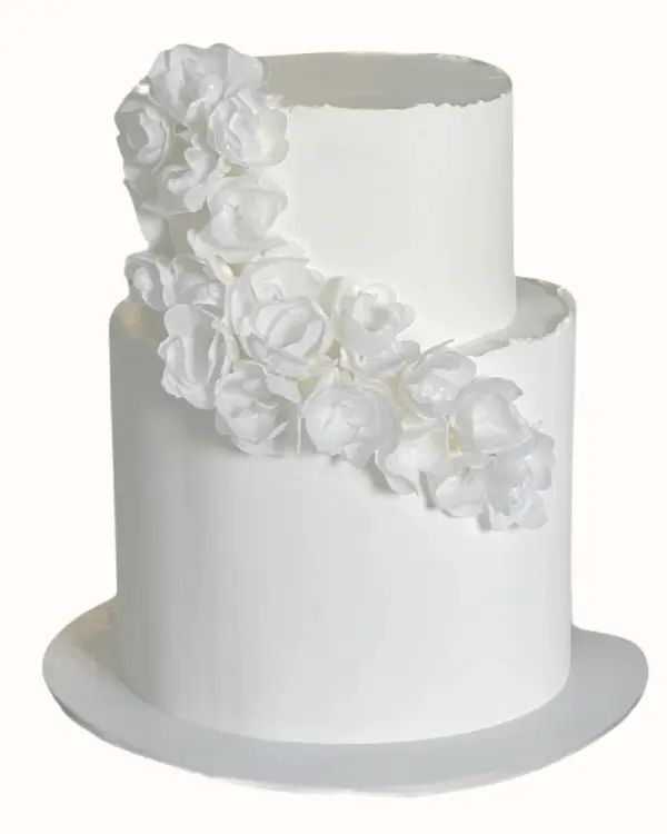 Tortas puoštas akcentiniu aptepimu (nuo 4 kg)