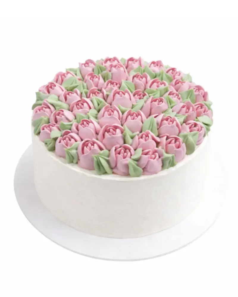 Tortas MAMA su tulpėmis