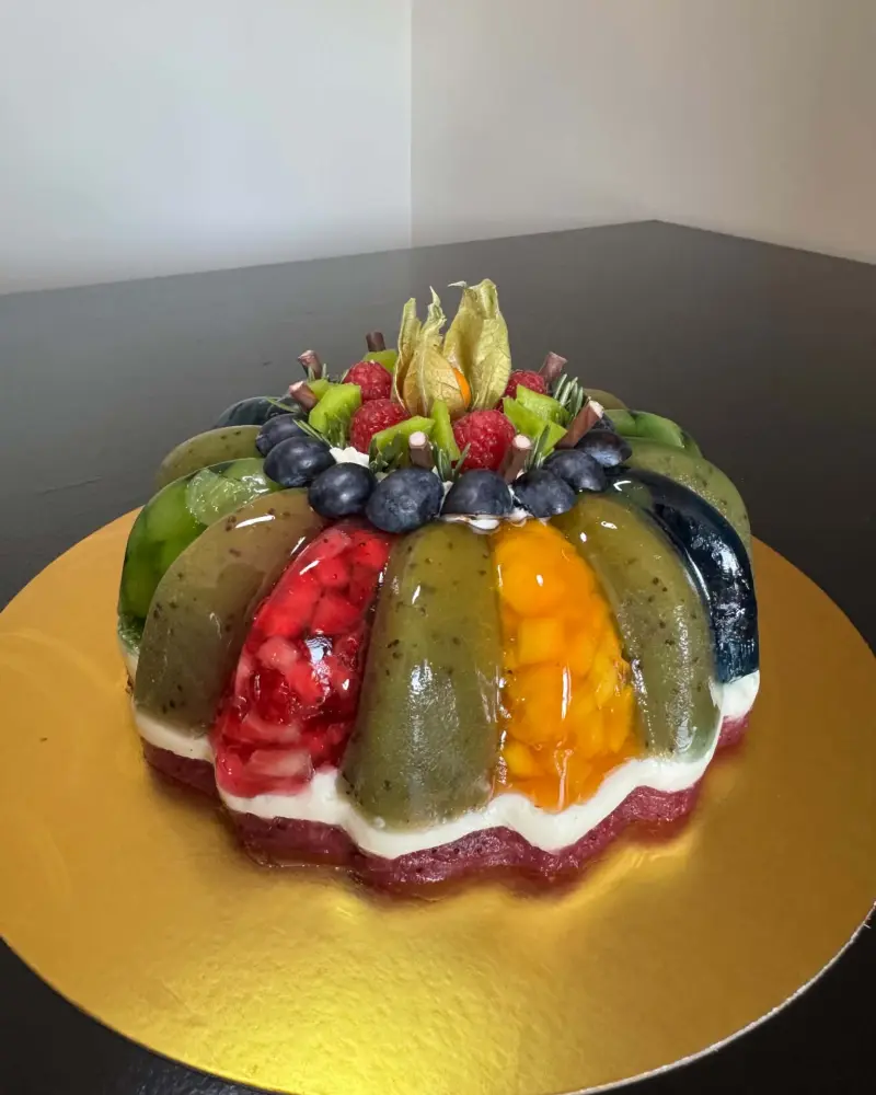 Natūralus želė tortas su vaisiais ir uogomis UNO, ~2 kg