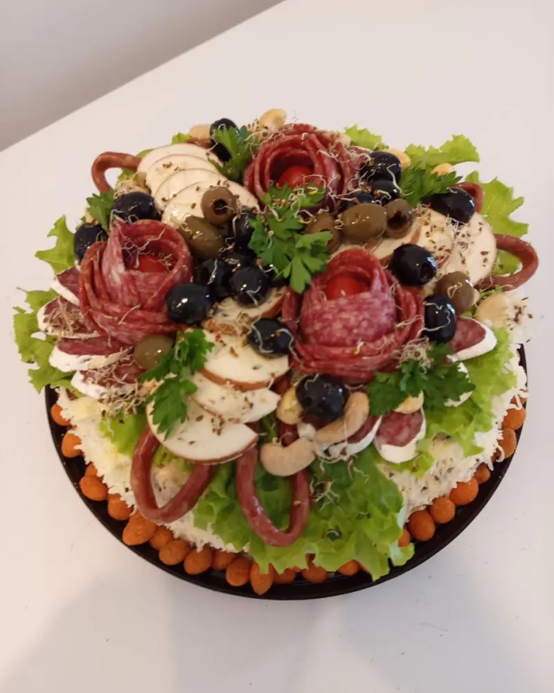Didelis duonos tortas 2 kg