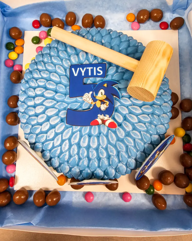 Daužomas tortas Sonic