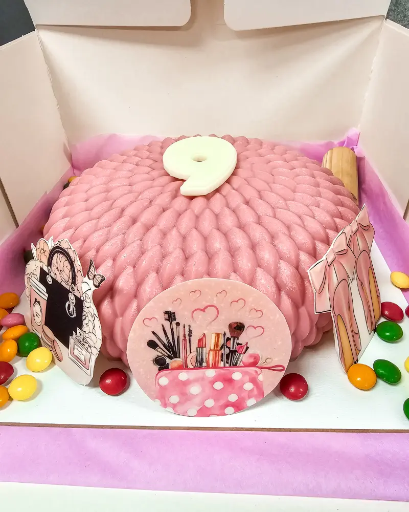 Daužomas tortas PANELEI