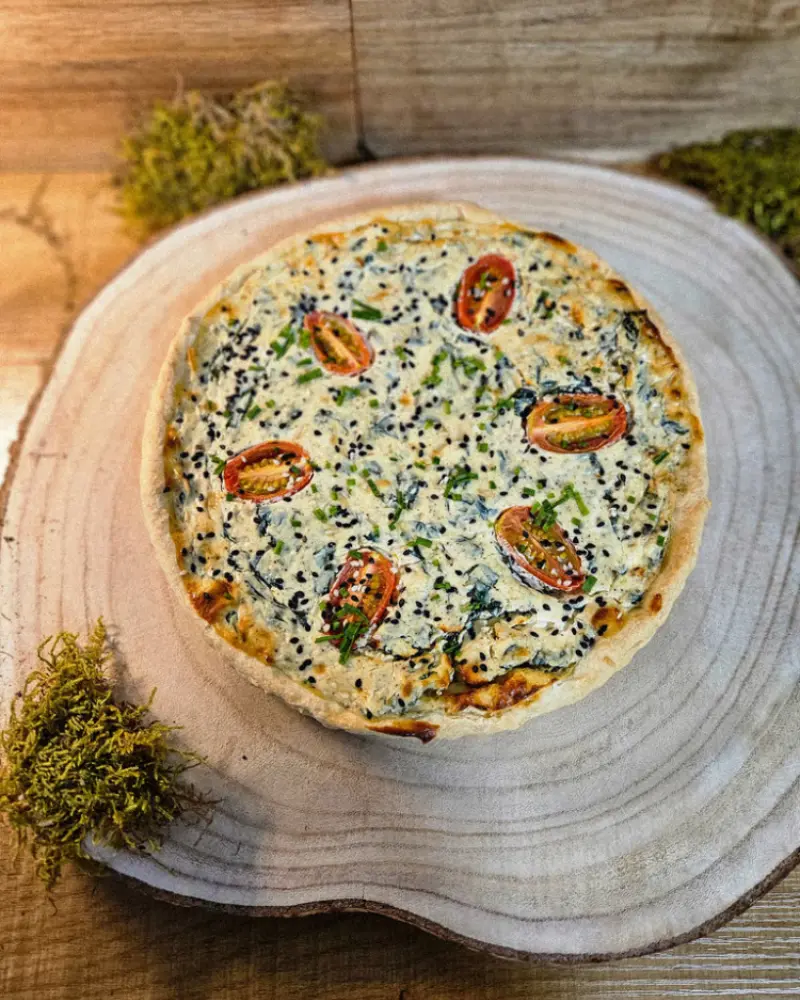Kišas su feta ir špinatais