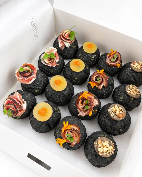 Helovyno Choux